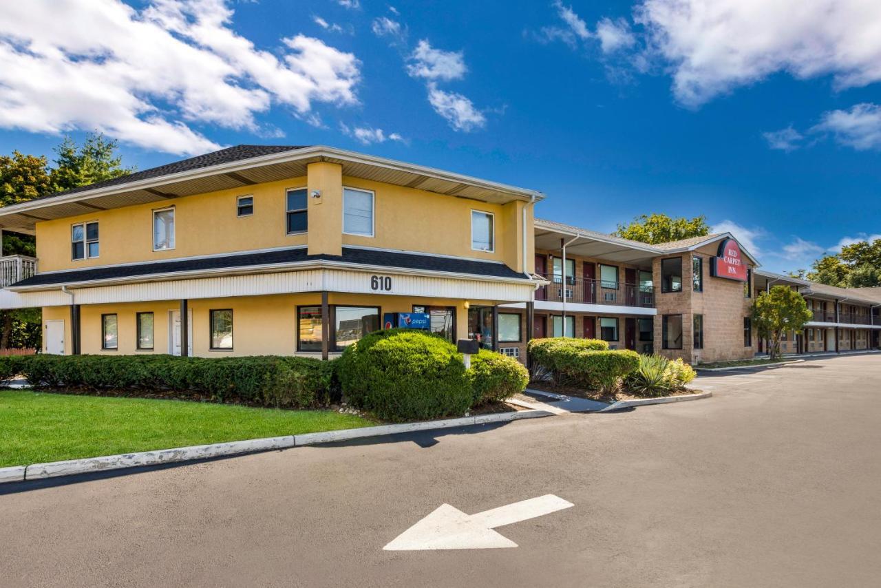 Red Carpet Inn Едисън Екстериор снимка